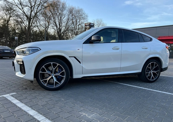 BMW X6 cena 395000 przebieg: 58000, rok produkcji 2020 z Chmielnik małe 781